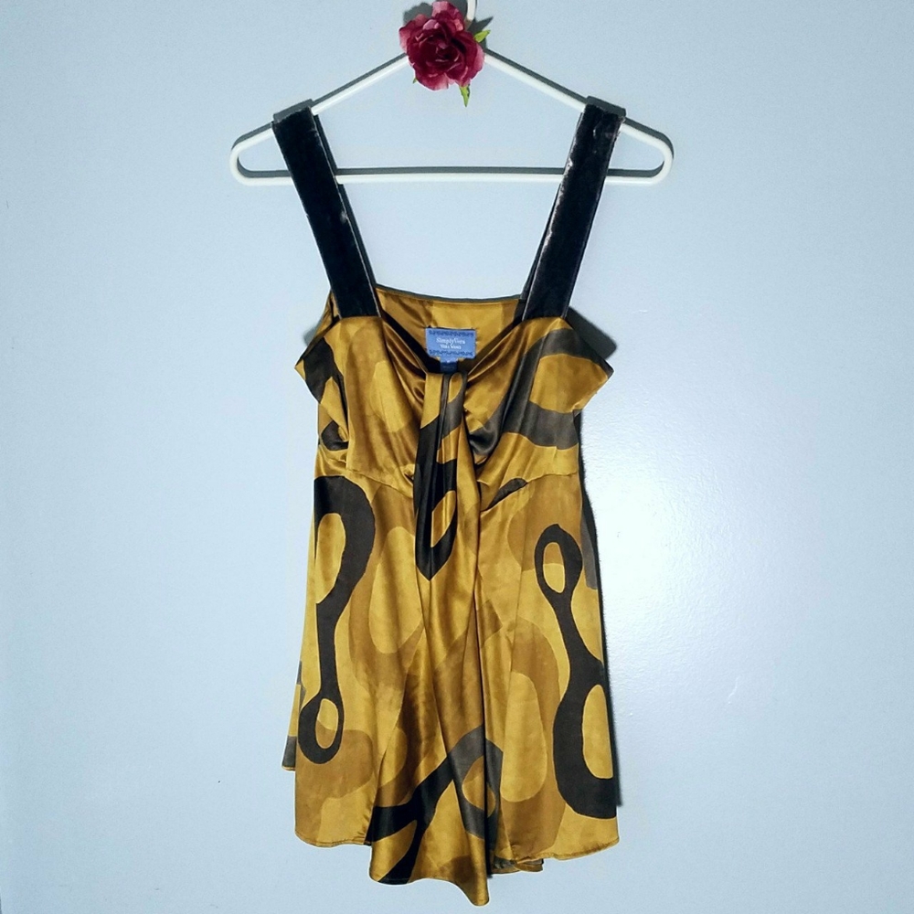 Simply Vera Silky Geometric Dressy Tank Top
